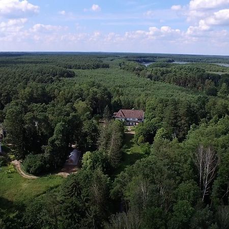 Ferienwohnung Park Residenz Bei Wu Wesenberg Exterior foto
